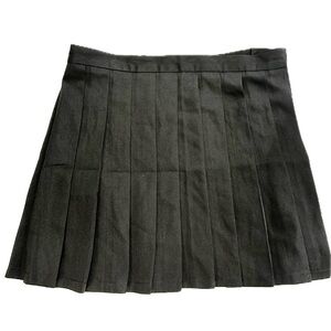 Classic Black Pleated Skirt